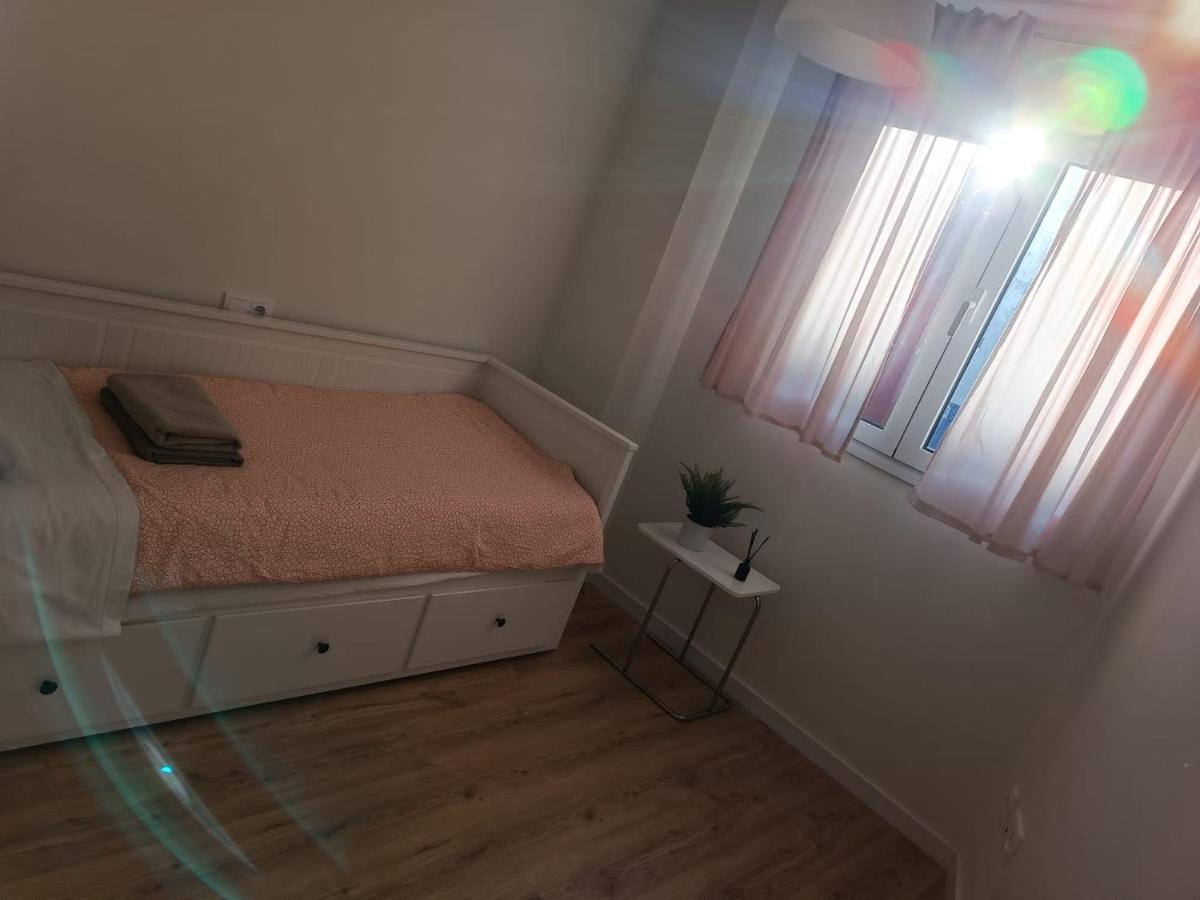 Appartement Apartamento Sister Wifi à Valence Extérieur photo
